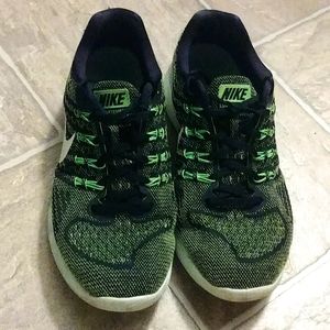 Nike lunartempo 2 size 9